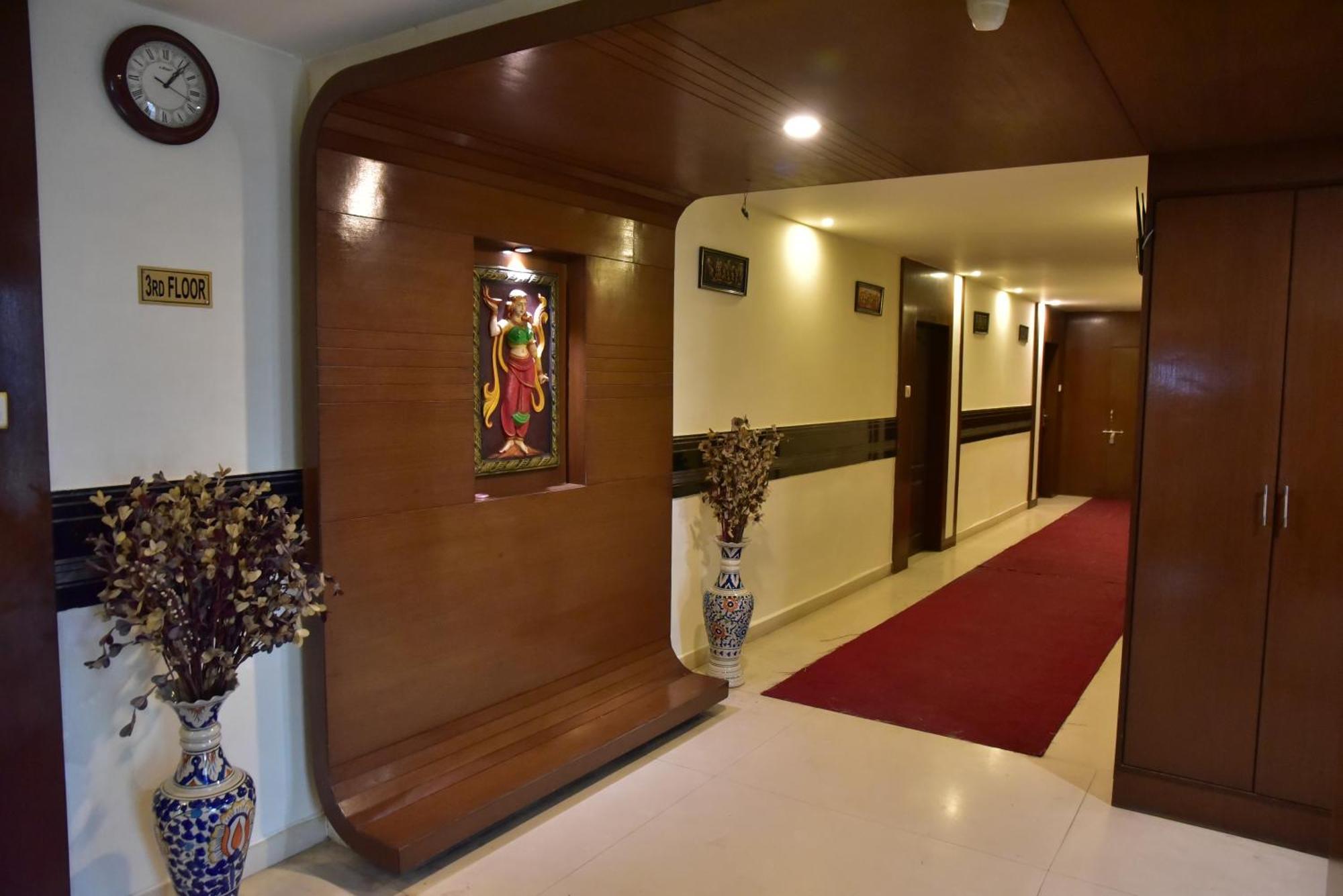 Hotel Ambassador Chocolate Inn Kalyani Eksteriør bilde
