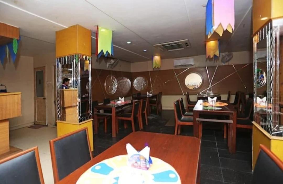 Hotel Ambassador Chocolate Inn Kalyani Eksteriør bilde